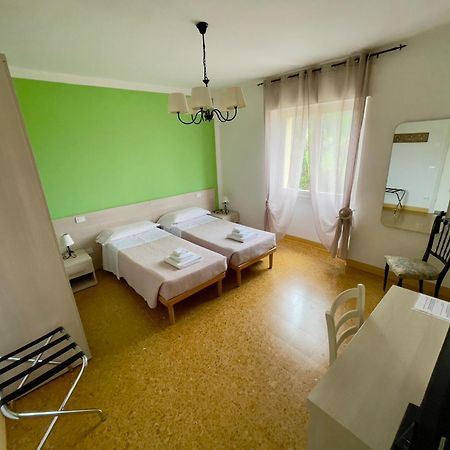 Corte Moreno Сан-Дзено-ди-Монтанья Экстерьер фото